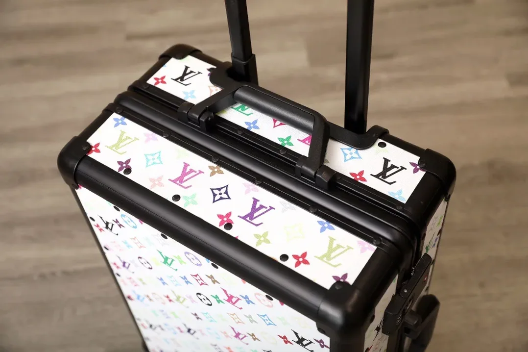 Louis Vuitton Horizon 55 Suitcase in White Black Hardware Louis Vuitton Horizon 55 Suitcase in White Black Hardware