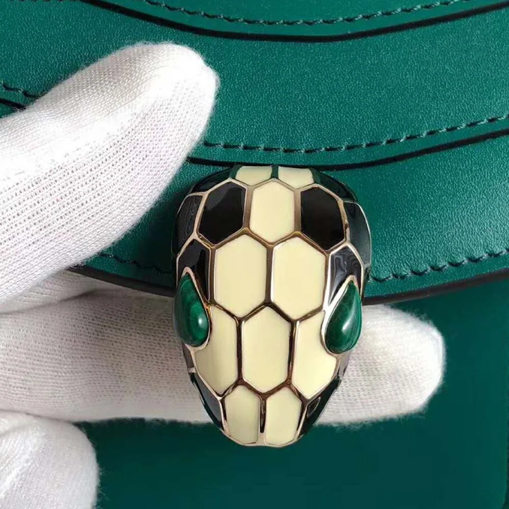 Bvlgari Serpenti Forever Mini Bag in Calf Leather for Women in Green Bvlgari Serpenti Forever Mini Bag in Calf Leather for Women in Green