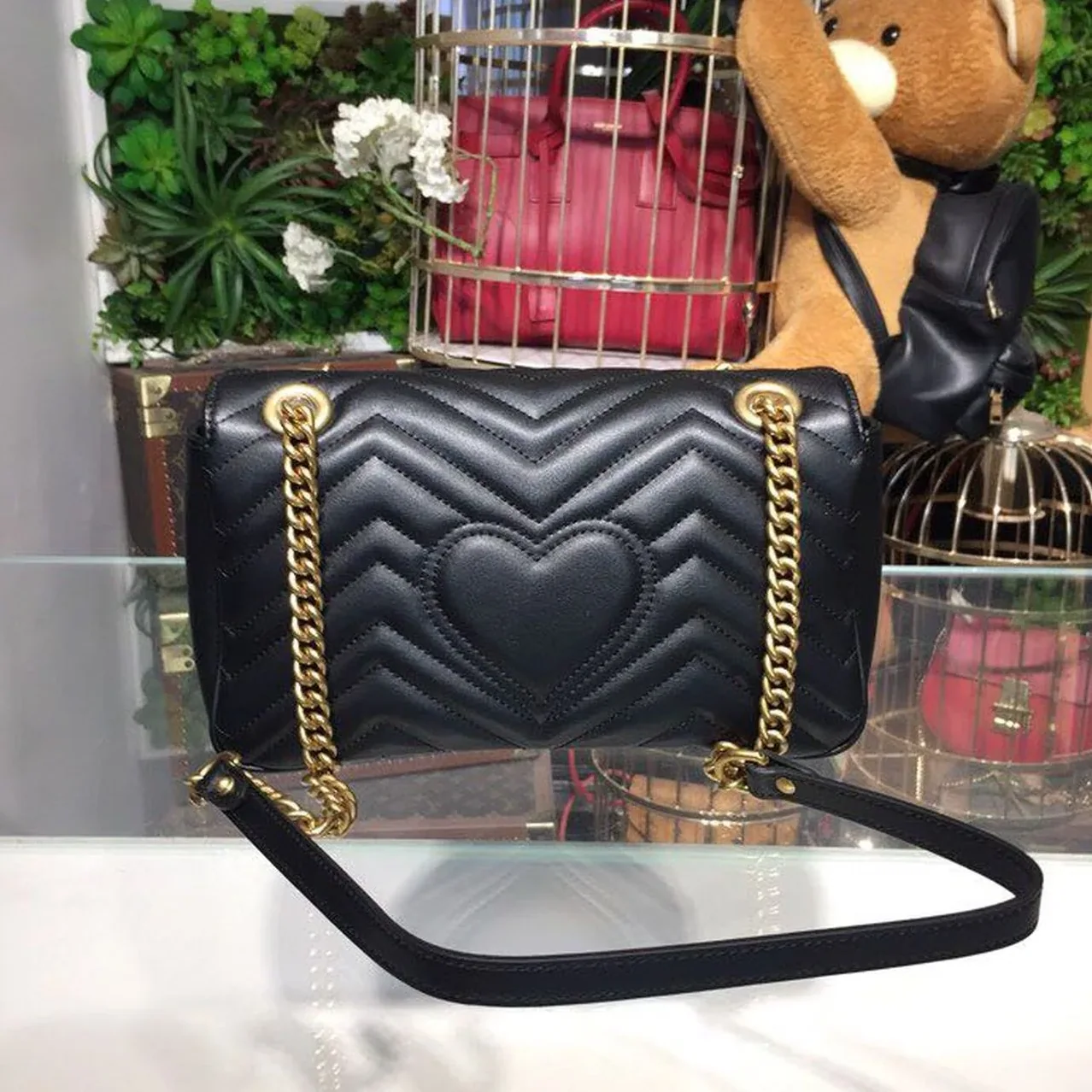 Gucci GG Marmont Small Matelassé Shoulder Bag Black /