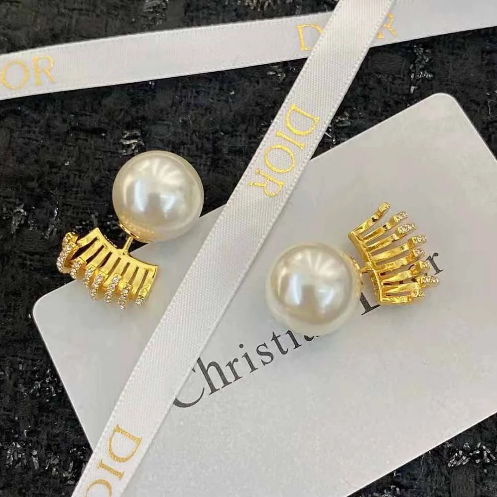 Dior Tribales Earrings Gold-Finish Metal with White Resin Pearls and White Crystals for Women Dior Tribales Earrings Gold-Finish Metal with White Resin Pearls and White Crystals for Women