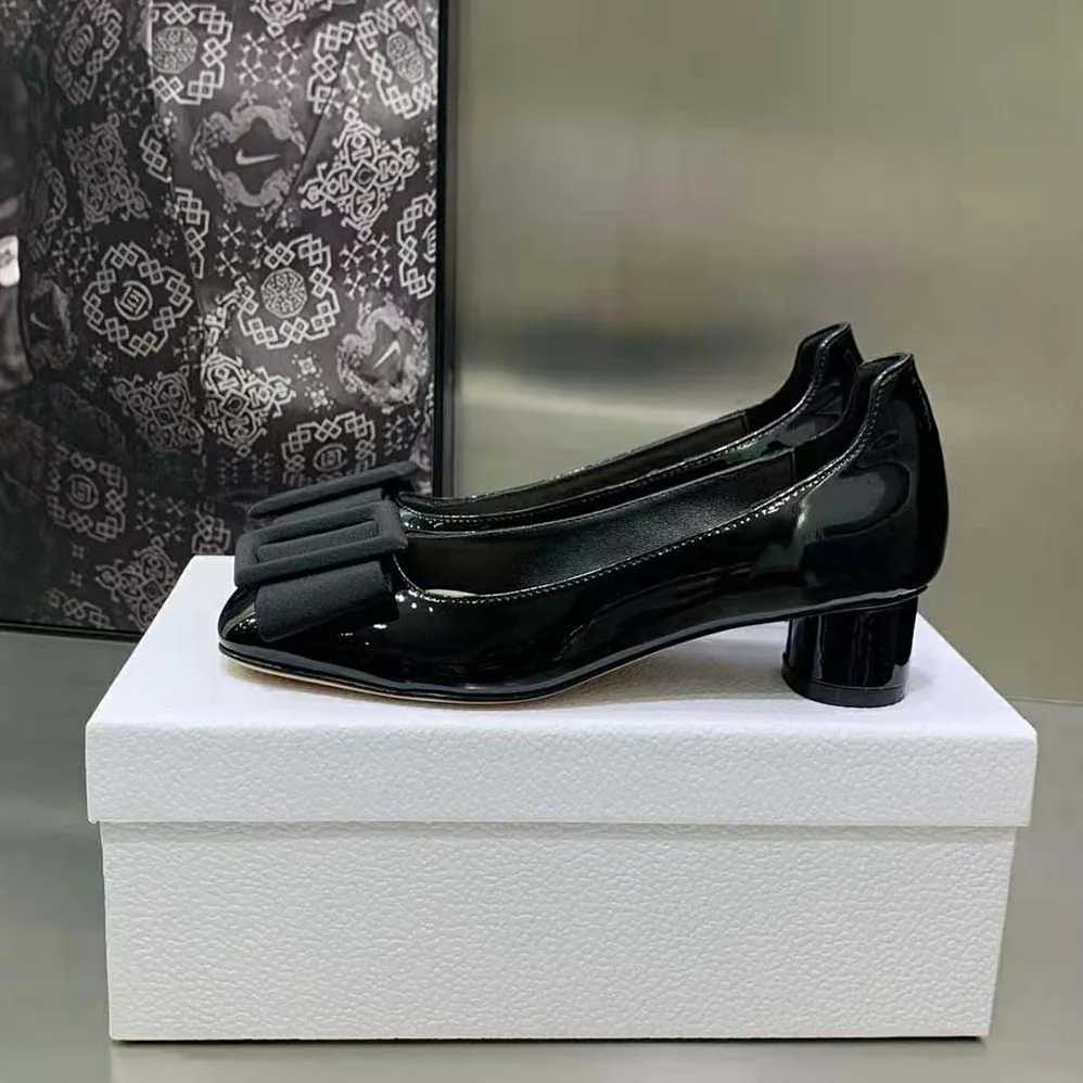 Dior Idylle Ballet Pump Black Patent Calfskin and Grosgrain in 35 mm Heel Height for Women Dior Idylle Ballet Pump Black Patent Calfskin and Grosgrain in 35 mm Heel Height for Women