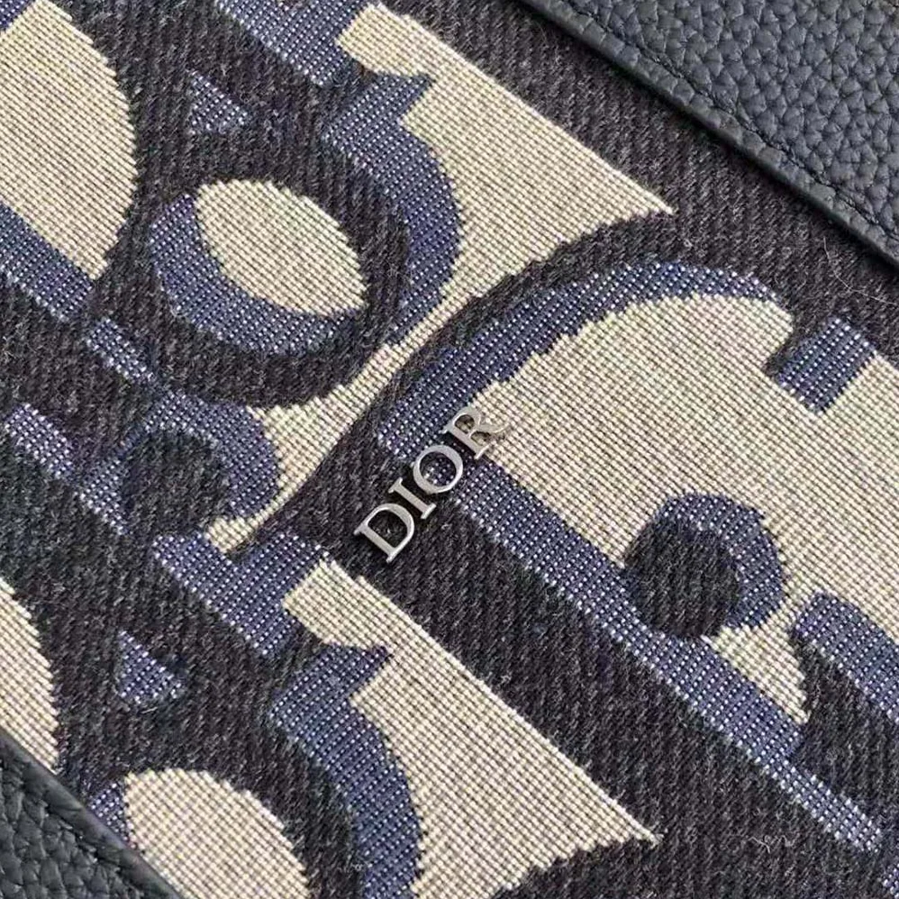 Dior Weekender 50 Bag Beige and Black Maxi Dior Oblique Jacquard for Men