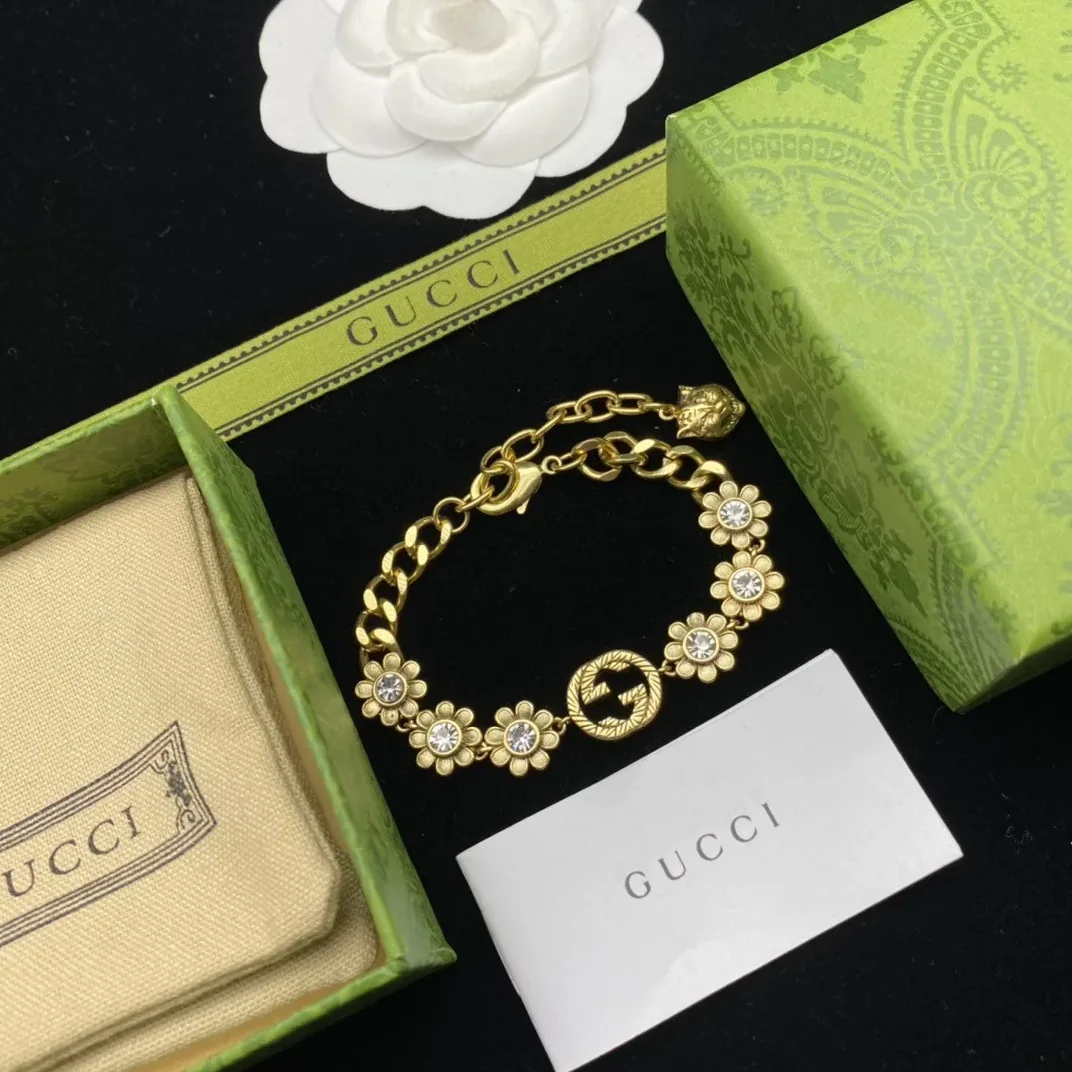 Gucci Seiko Bracelet Gold Gucci Seiko Bracelet Gold