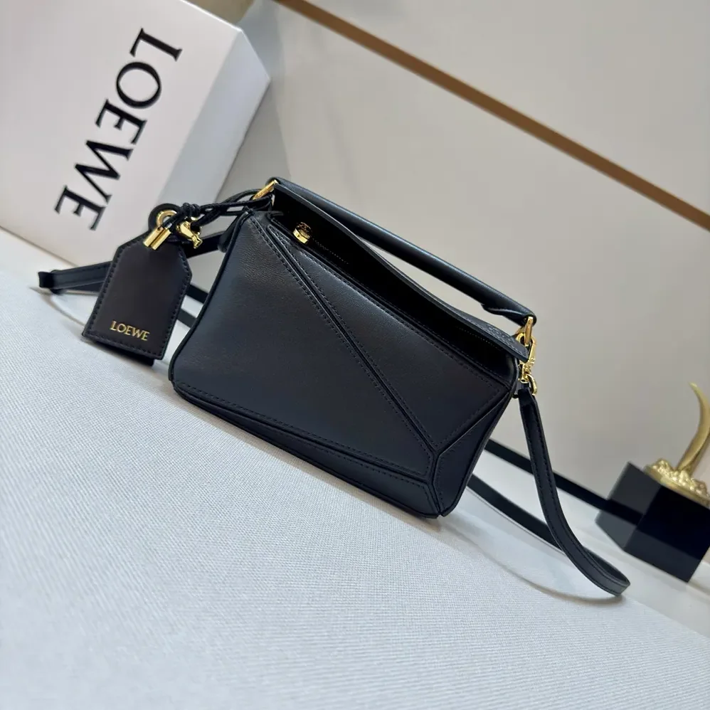 Loewe Small Featherlight Puzzle Bag in Nappa Lambskin for Unisex in Black