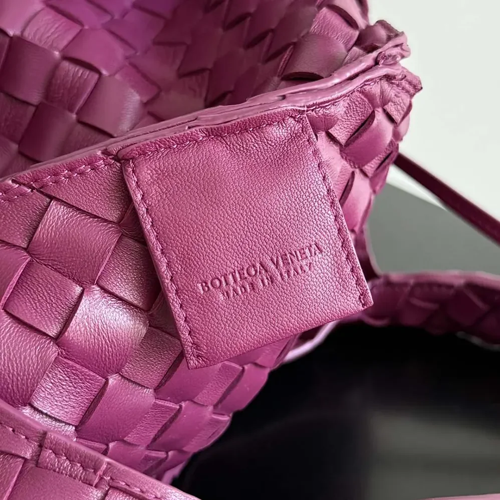Bottega Veneta Medium Campana for Women in Rose