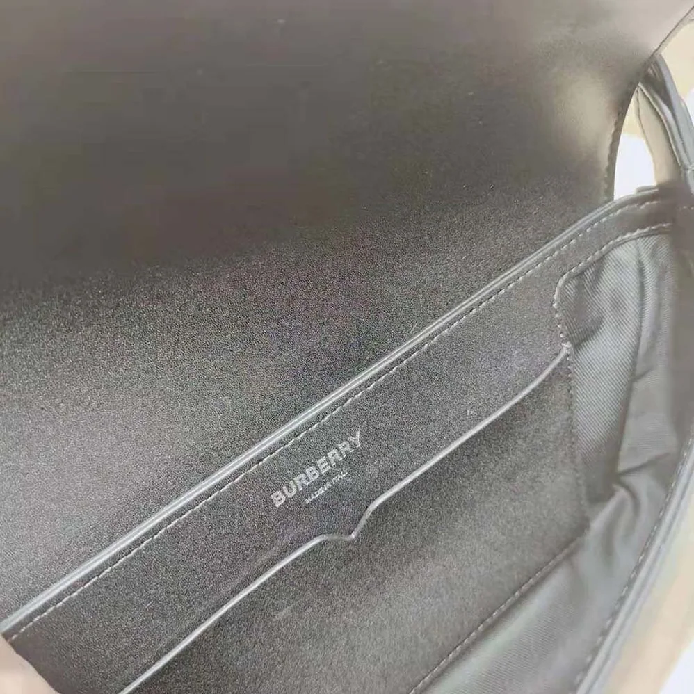 Burberry Leather Catherine Shoulder Bag for Women in Black Burberry Leather Catherine Shoulder Bag for Women in Black