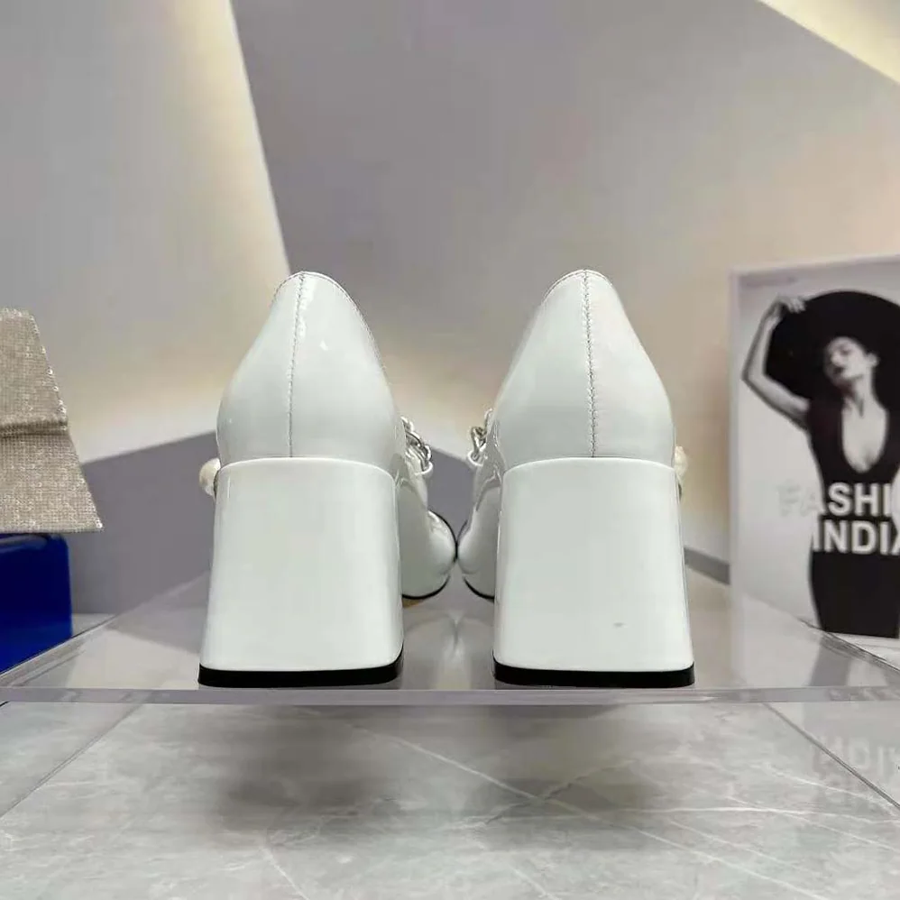 Miu Miu Patent Leather Pumps in 65 mm Heel Height for Women in White Miu Miu Patent Leather Pumps in 65 mm Heel Height for Women in White