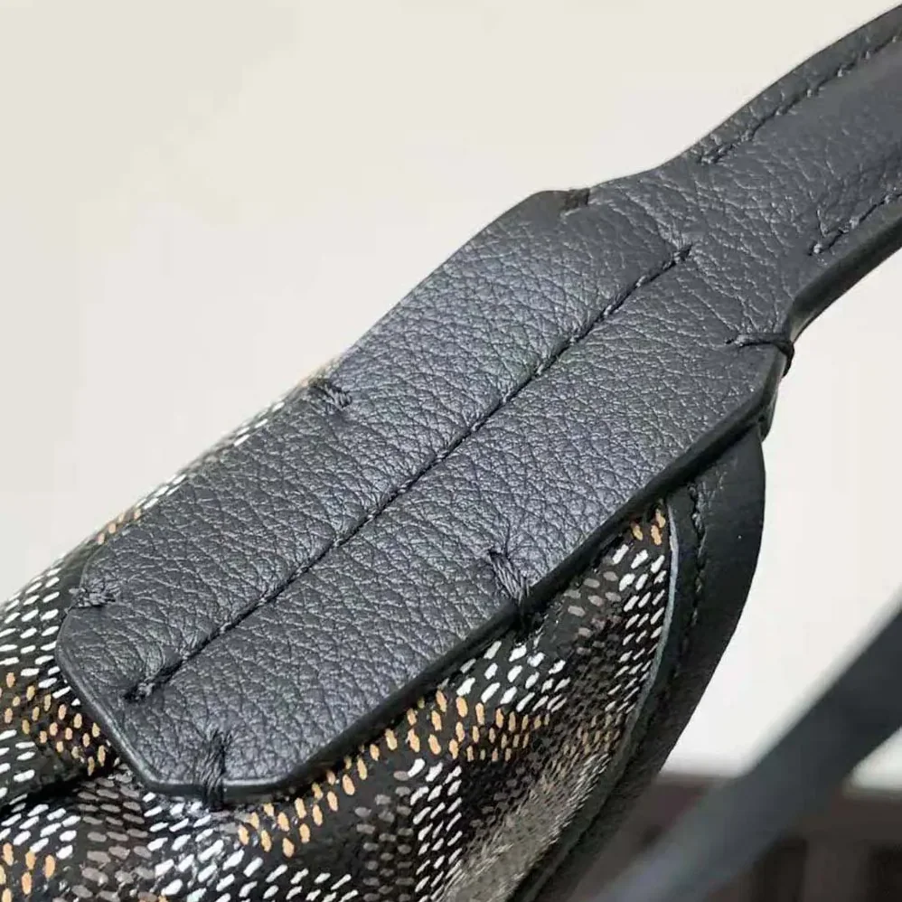 Goyard Bohème Hobo Bag for Unisex in Black