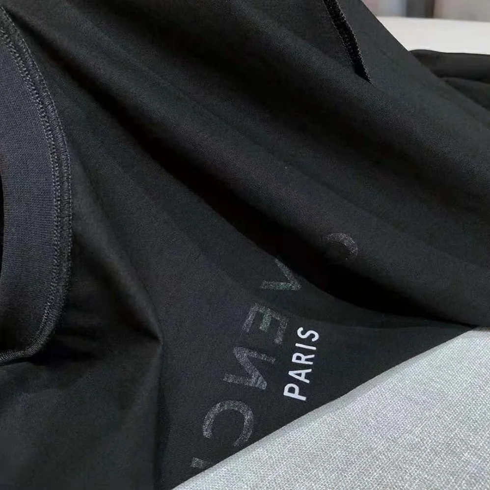 Givenchy Reverse Oversized T-Shirt for Women in Black Givenchy Reverse Oversized T-Shirt for Women in Black