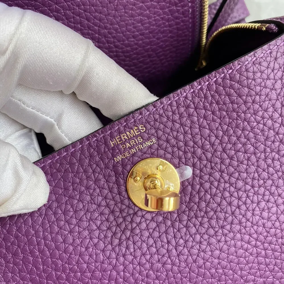 Hermes Lindy Mini 19 in Clemence Leather for Women in Purple/Gold Hermes Lindy Mini 19 in Clemence Leather for Women in Purple/Gold