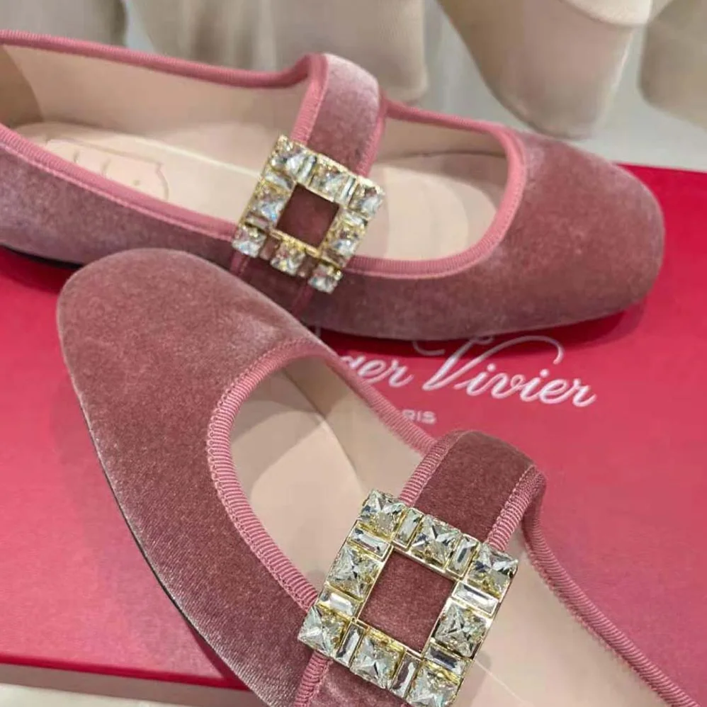 Roger Vivier Tres Vivier Strass Buckle Babies Ballerinas in Velvet for Women Roger Vivier Tres Vivier Strass Buckle Babies Ballerinas in Velvet for Women
