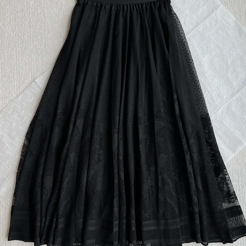 Dior Flared Mid-Length Skirt Black Dior Chardons Cotton for Women in Blend Lace Dior Flared Mid-Length Skirt Black Dior Chardons Cotton for Women in Blend Lace