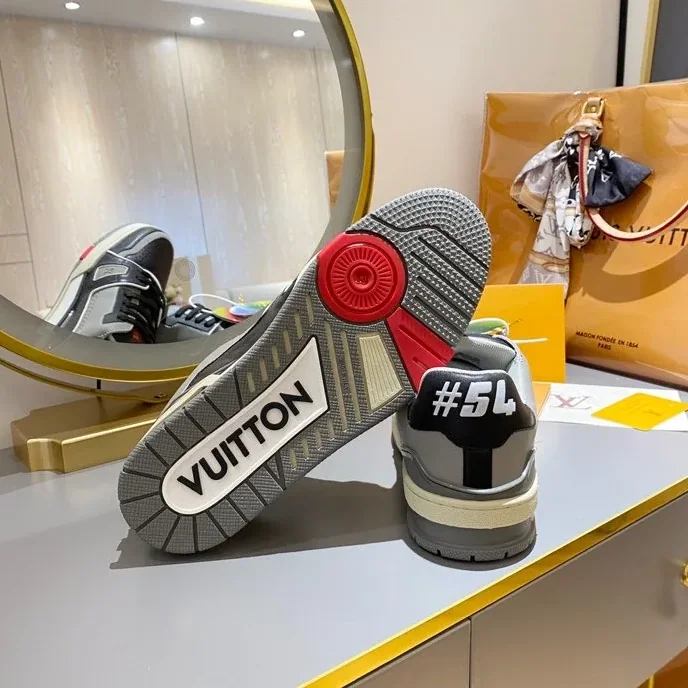 Louis Vuitton Trainer Sneaker Black in Grey Virgil Abloh Louis Vuitton Trainer Sneaker Black in Grey Virgil Abloh