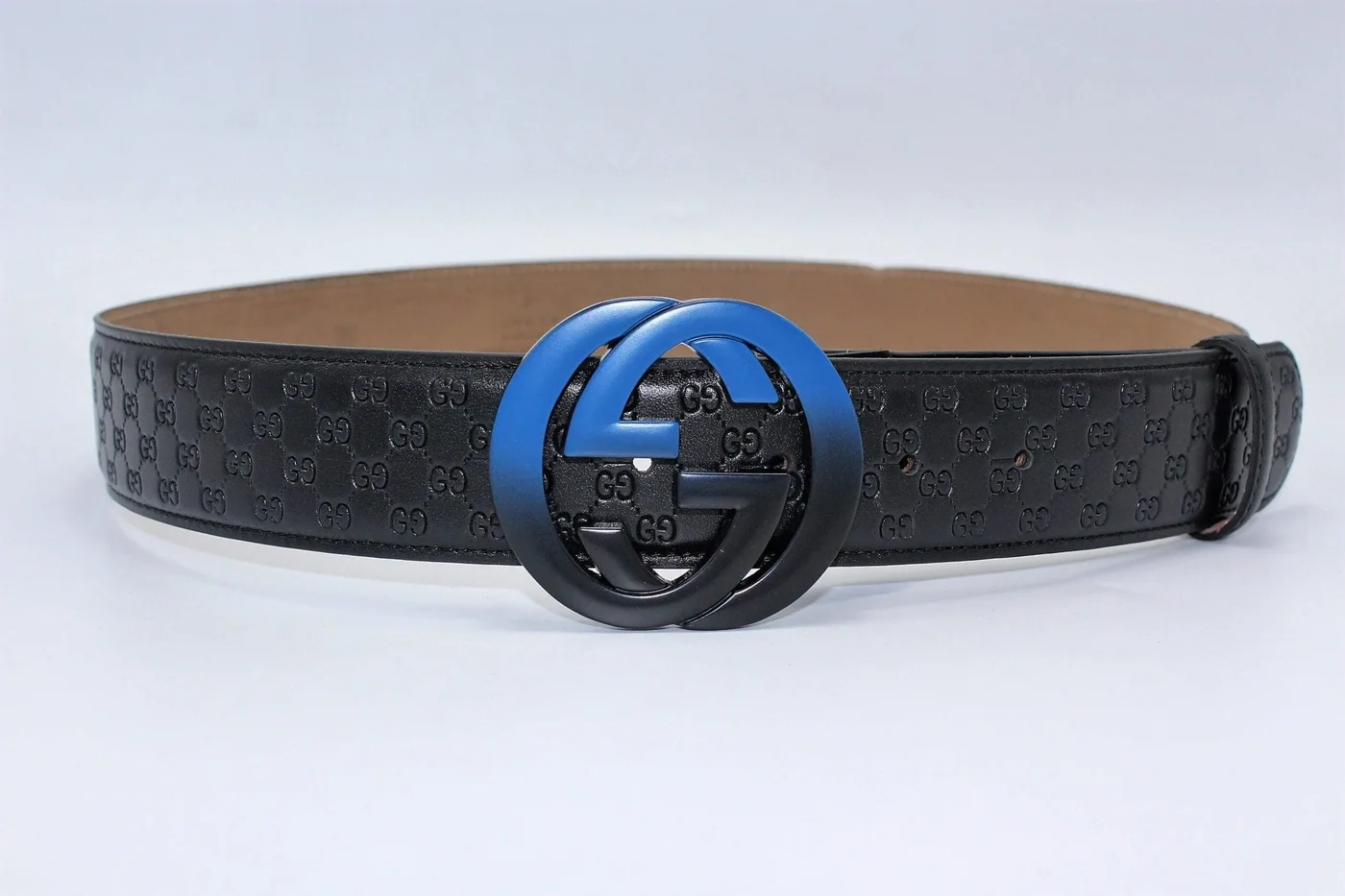 Amazing Signature leather with Black&Blue Buckle