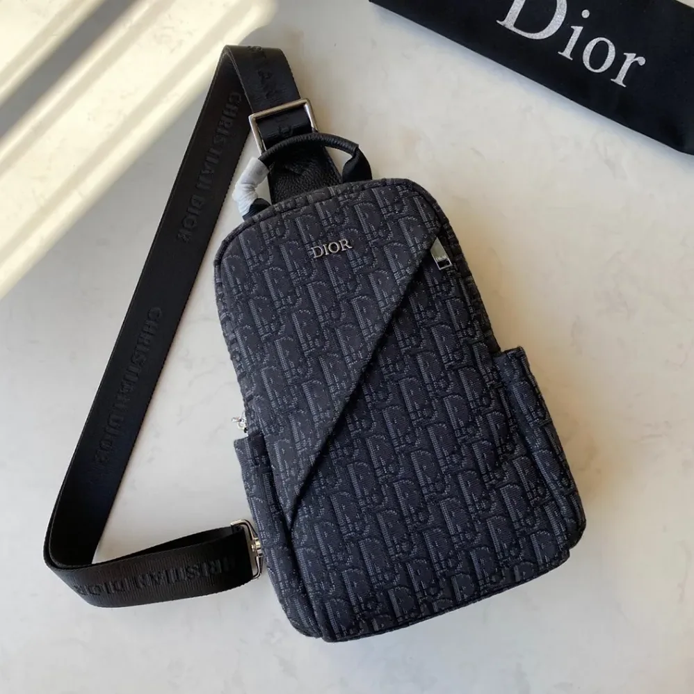 Dior Sling Bag Black Dior Oblique Jacquard for Men Dior Sling Bag Black Dior Oblique Jacquard for Men