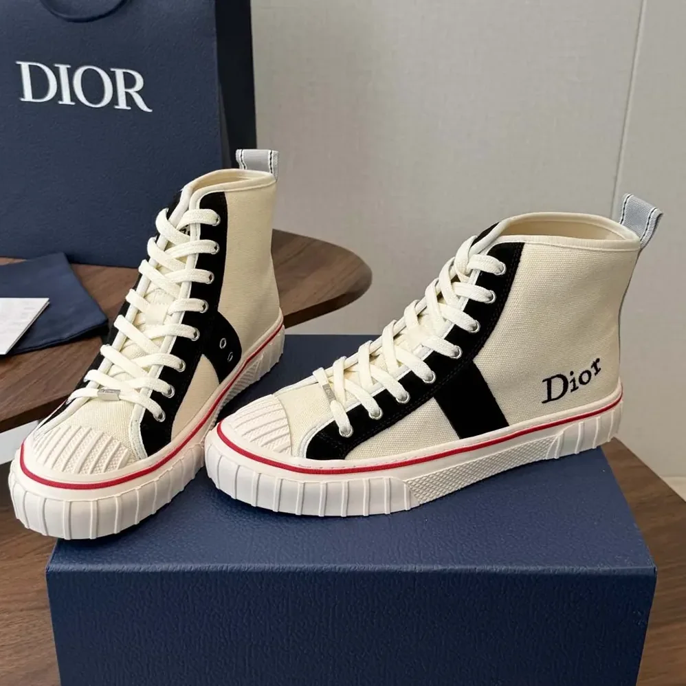 Dior Hooper High-Top Sneaker White Canvas and Navy Blue Suede Calfskin for Unisex Dior Hooper High-Top Sneaker White Canvas and Navy Blue Suede Calfskin for Unisex