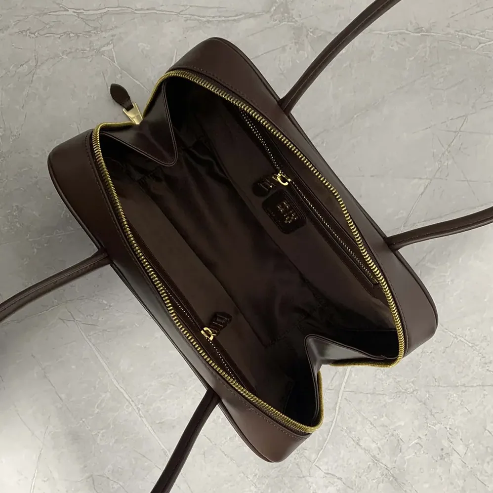 Miu Miu Beau Leather Top-handle Bag for Women in Briarwood