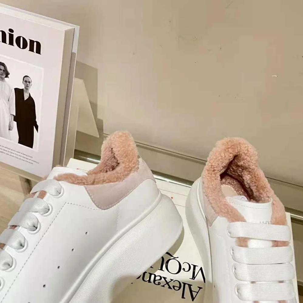 Alexander Mcqueen Oversized Sneaker Pink Smooth Calf Leather for Women Alexander Mcqueen Oversized Sneaker Pink Smooth Calf Leather for Women