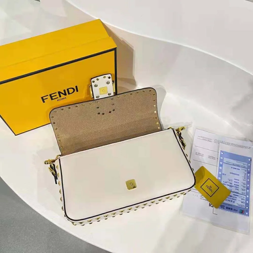 Fendi Conic Medium Baguette White Leather Bag for Women Fendi Conic Medium Baguette White Leather Bag for Women
