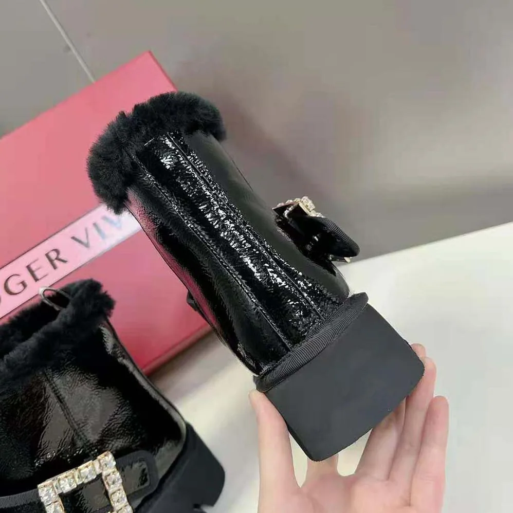 Roger Vivier Viv' Winter Fur Strass Buckle Ankle Boots in Patent Leather for Women in Black Roger Vivier Viv' Winter Fur Strass Buckle Ankle Boots in Patent Leather for Women in Black