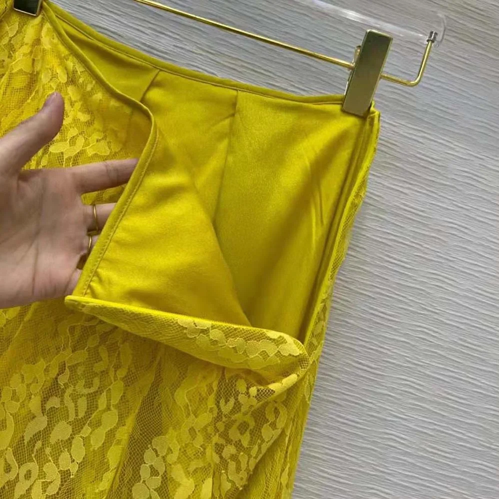 Fendi Yellow Lace Skirt with The ABC of Femininity for Women