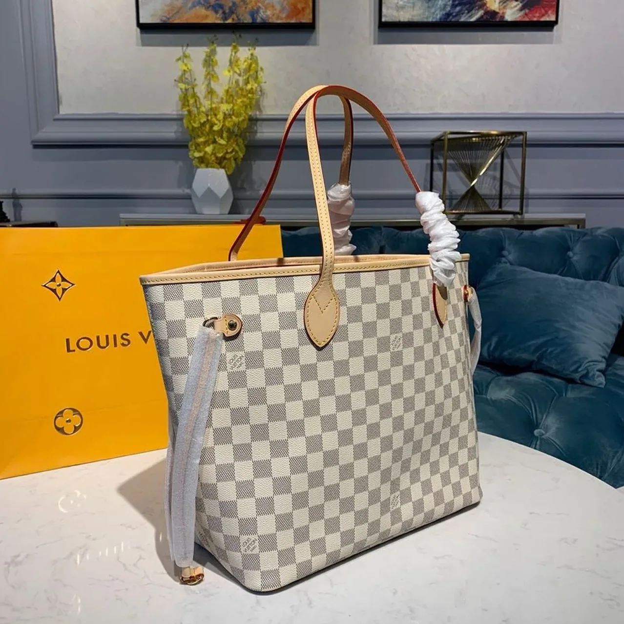 Louis Vuitton Neverfull MM Tote Bag / Rose Ballerine Pink Damier Azur Canvas Louis Vuitton Neverfull MM Tote Bag / Rose Ballerine Pink Damier Azur Canvas