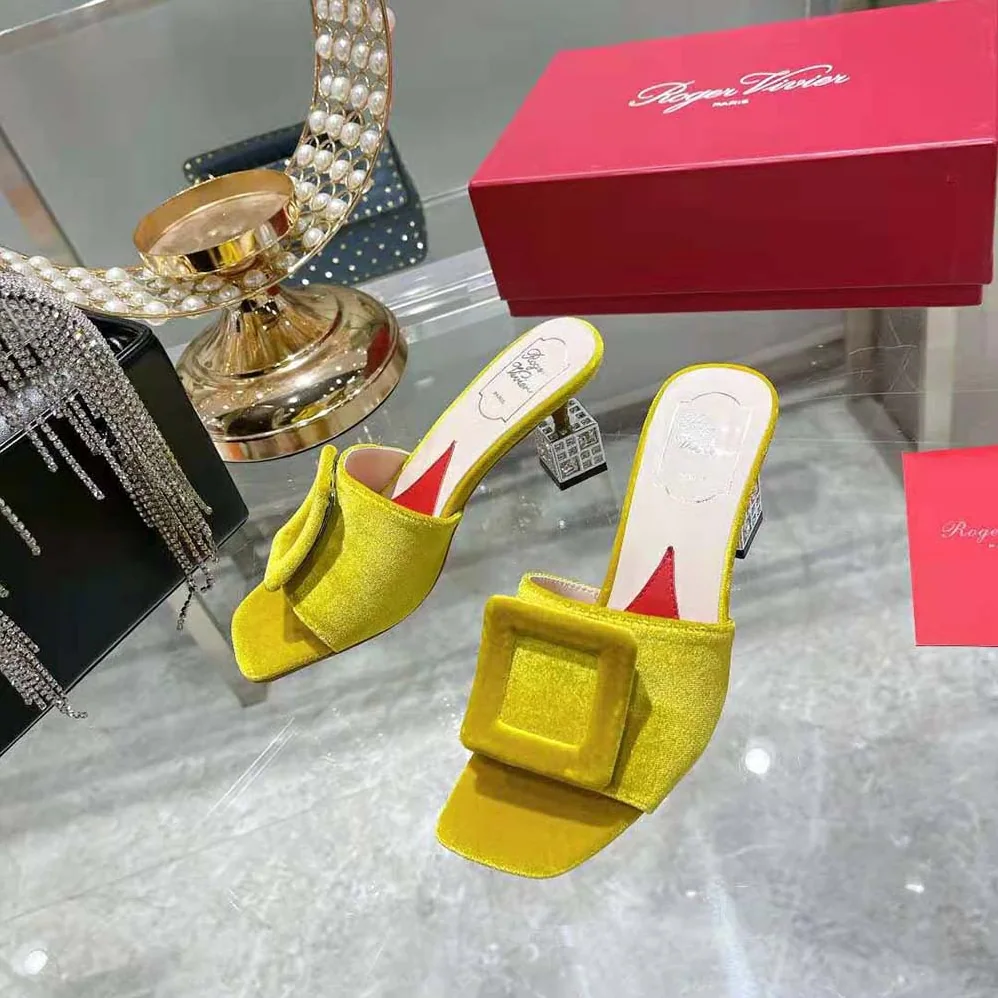 Roger Vivier Cube Strass Heel Mules in Velvet for Women in Yellow