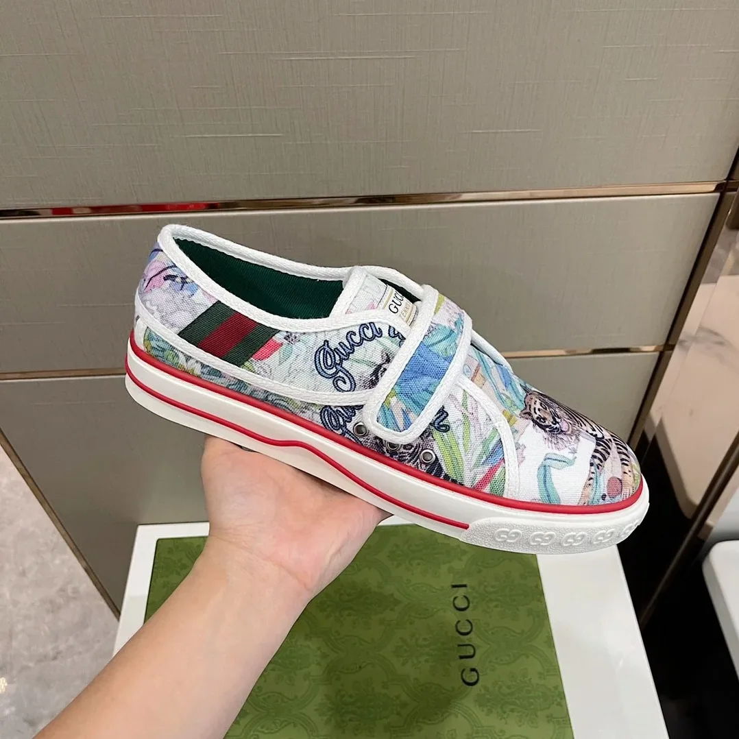 Gucci Tennis 1977 Sneaker With Tiger White Blue for Women