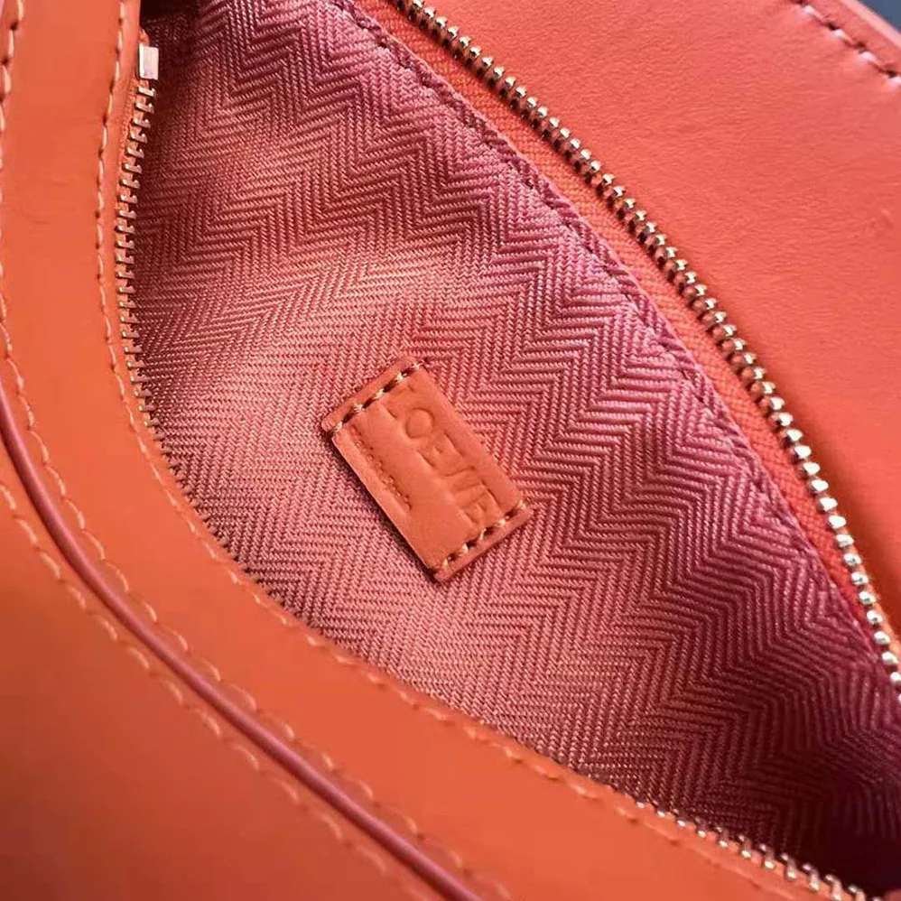 Loewe Mini Puzzle Bag in Satin Calfskin for Women in Orange Loewe Mini Puzzle Bag in Satin Calfskin for Women in Orange
