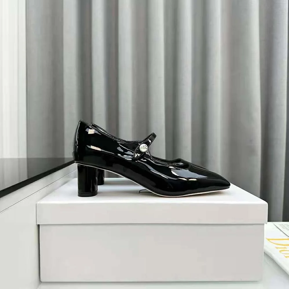 Dior Jolie Dior Pump Black Patent Calfskin for Women Dior Jolie Dior Pump Black Patent Calfskin for Women