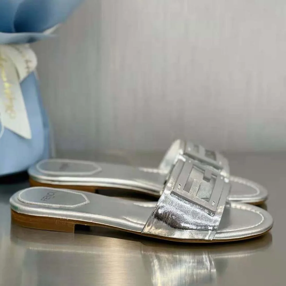 Fendi Baguette Silver Nappa Leather Slides for Women Fendi Baguette Silver Nappa Leather Slides for Women