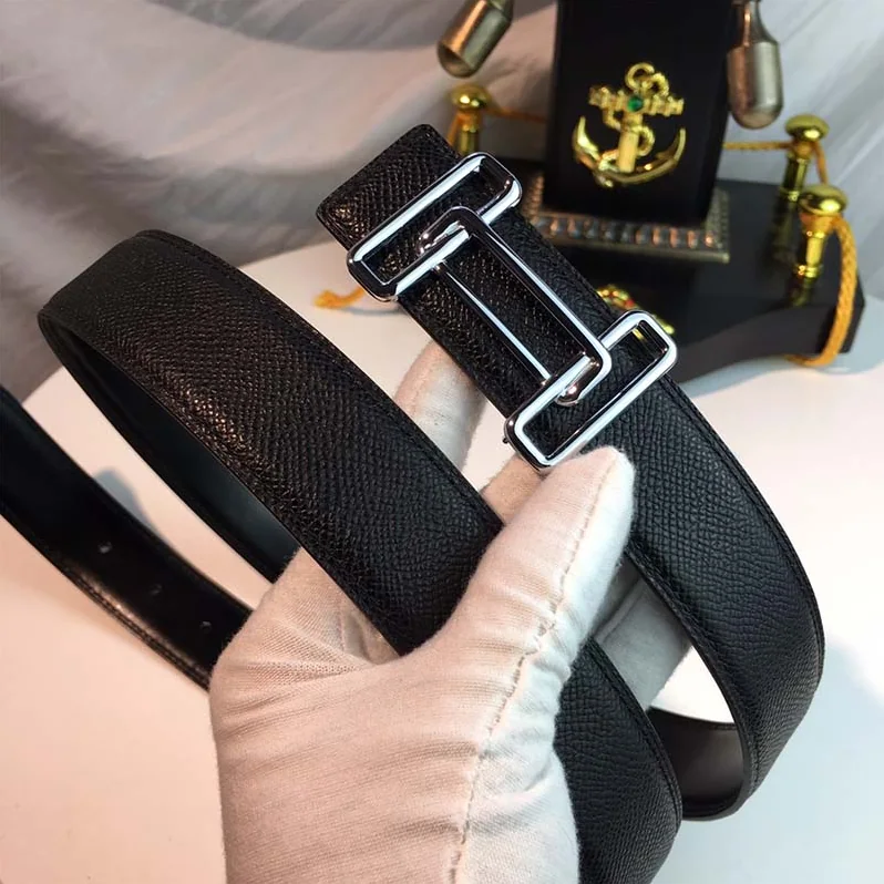 Hermes Rythme Belt Buckle & Reversible Leather Strap 32 mm for Men in Black Hermes Rythme Belt Buckle & Reversible Leather Strap 32 mm for Men in Black