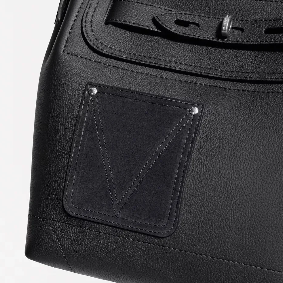 Louis Vuitton Steamer 30 Top Handle Bag in Black Silver Hardware