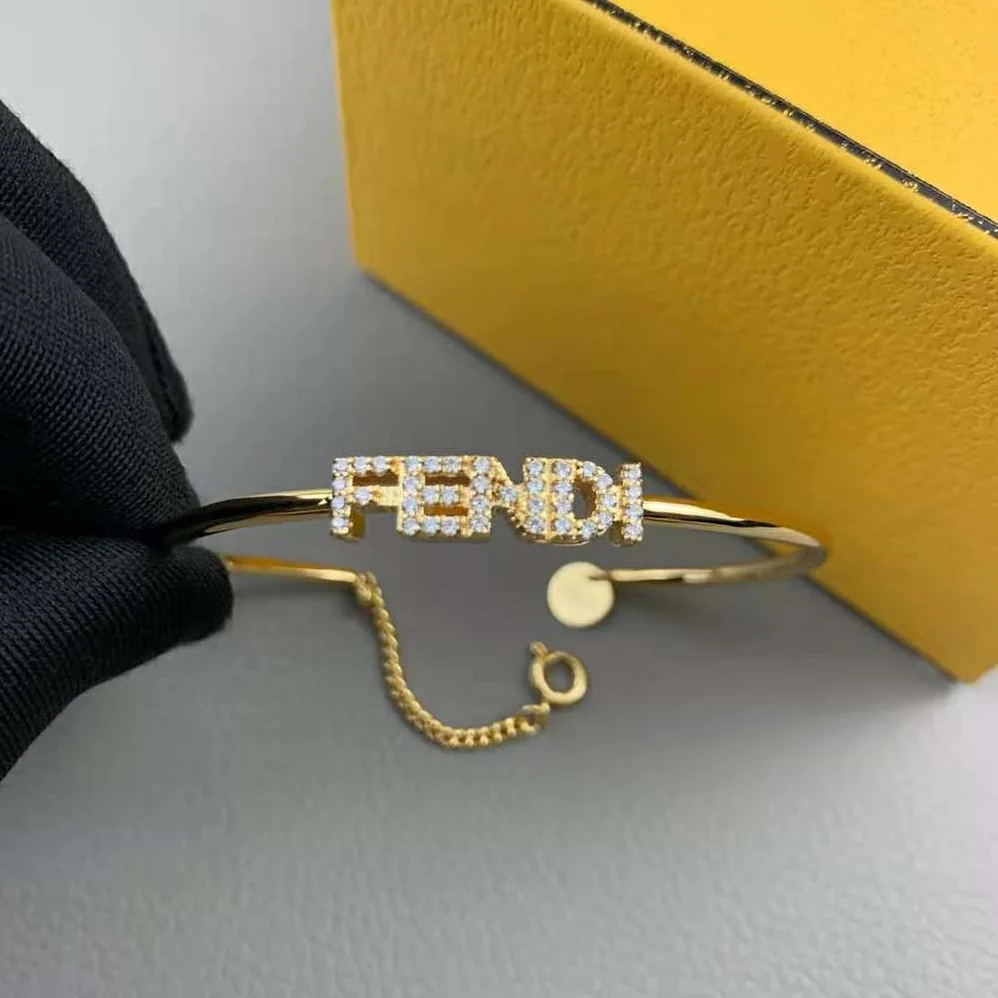 Fendi Signature Bracelet Gold for Women in Colored Bracelet