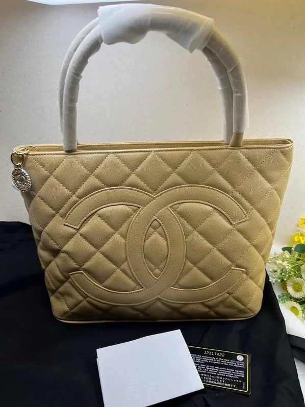 Chanel Medallion Tote Gold Hardware Caviar Yellow /