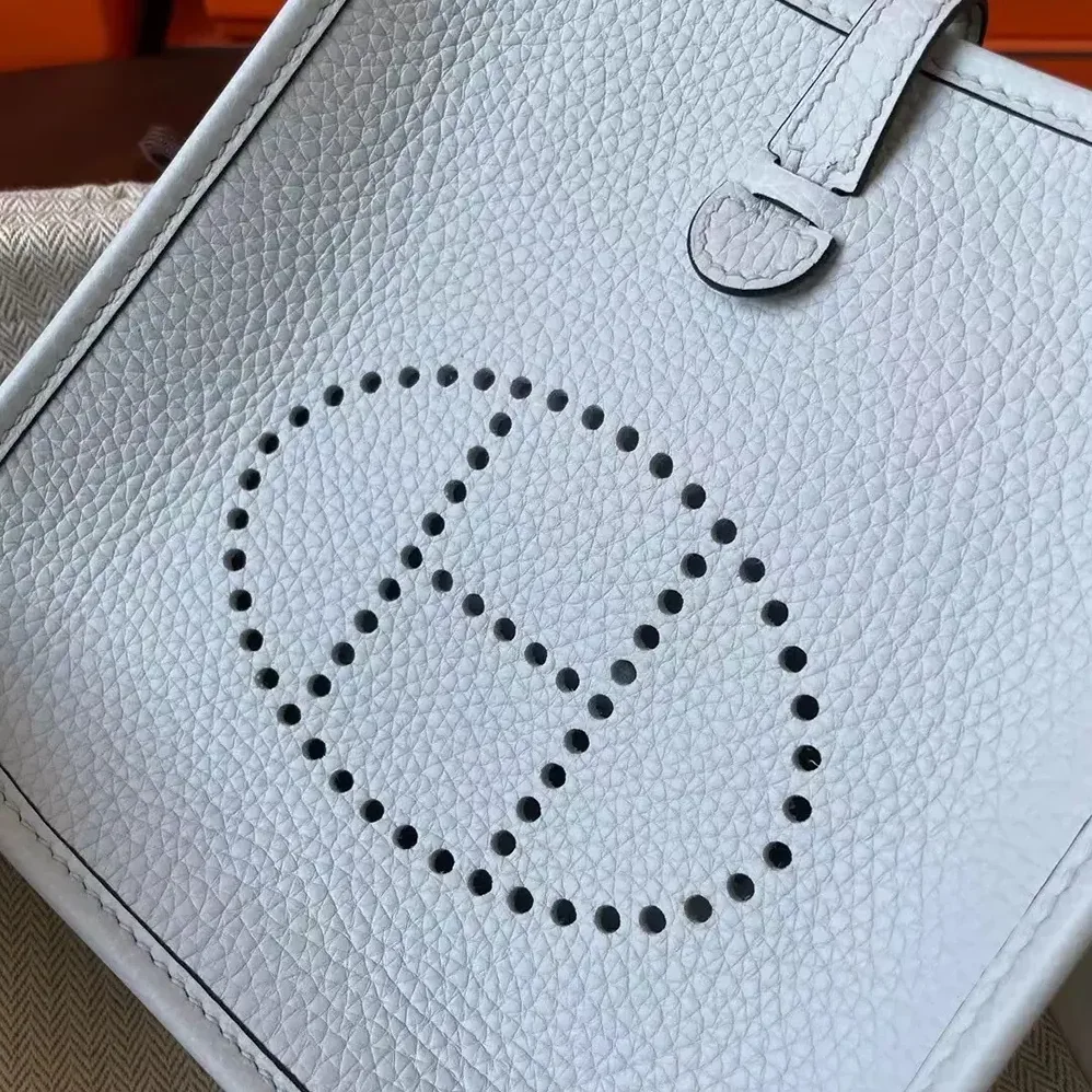 Hermes Evelyne 16 Amazone in Clemence Leather for Women in Light Blue/Silver Hermes Evelyne 16 Amazone in Clemence Leather for Women in Light Blue/Silver