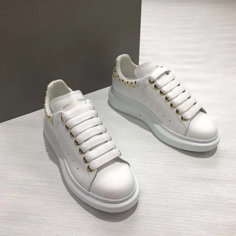 Alexander Mcqueen Shoes Oversized Sneaker in Calf Leather for Women in White Alexander Mcqueen Shoes Oversized Sneaker in Calf Leather for Women in White