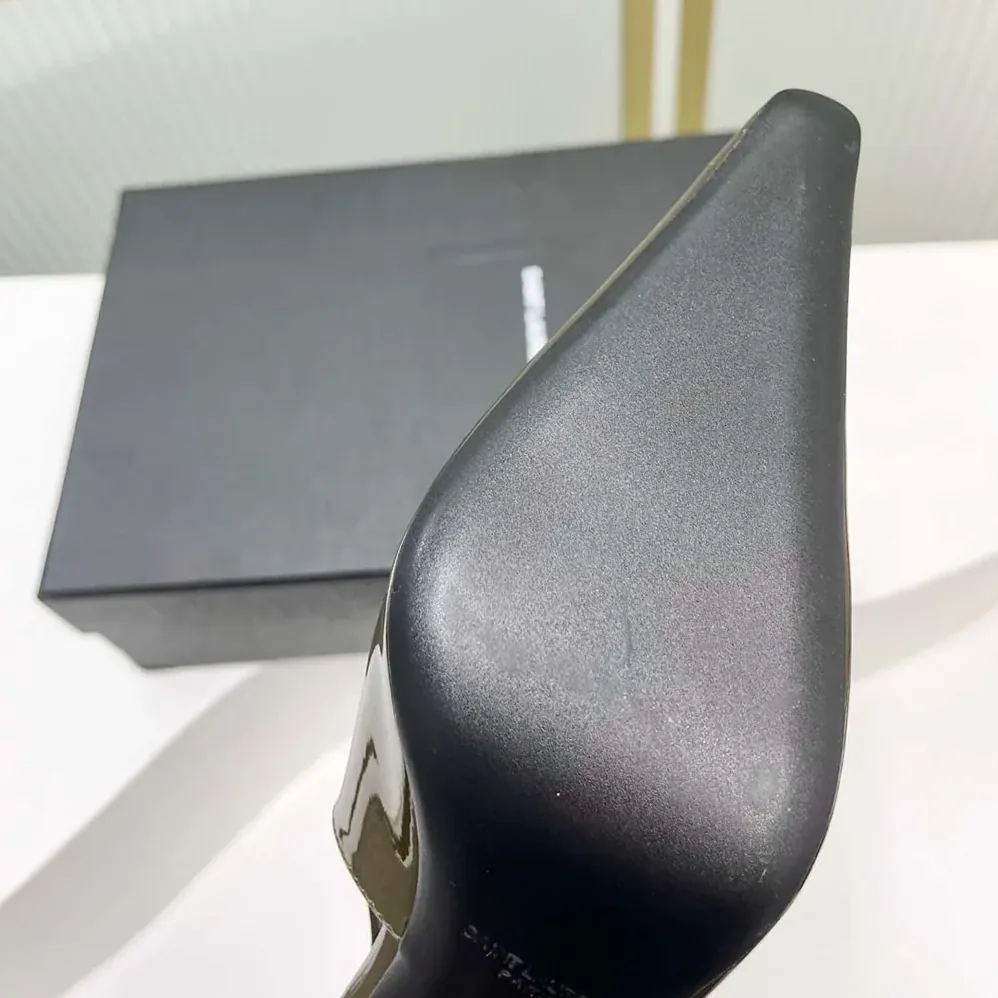 Saint Laurent YSL Lee Slingback Pumps in Patent Leather for Women in Drak Green Saint Laurent YSL Lee Slingback Pumps in Patent Leather for Women in Drak Green