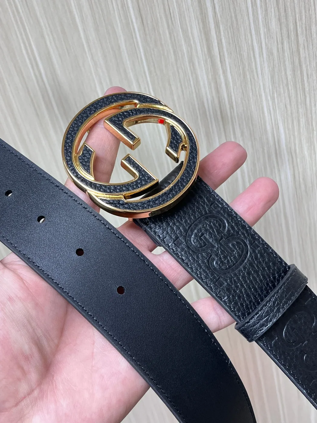 Gucci GG Marmont Circle Buckle Belt Black Leather With Gold Trim