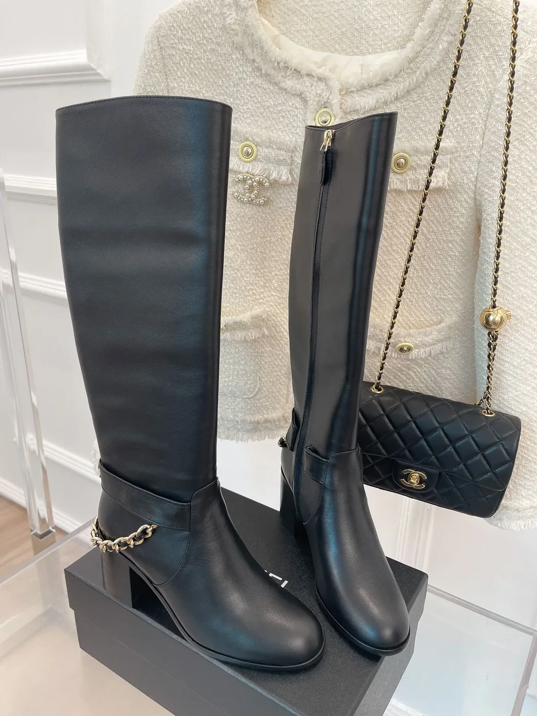 Chanel High Boots With Chain Black / Chanel High Boots With Chain Black /