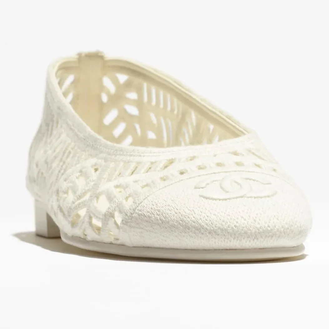 Chanel Ballet Flats Ivory --U5360