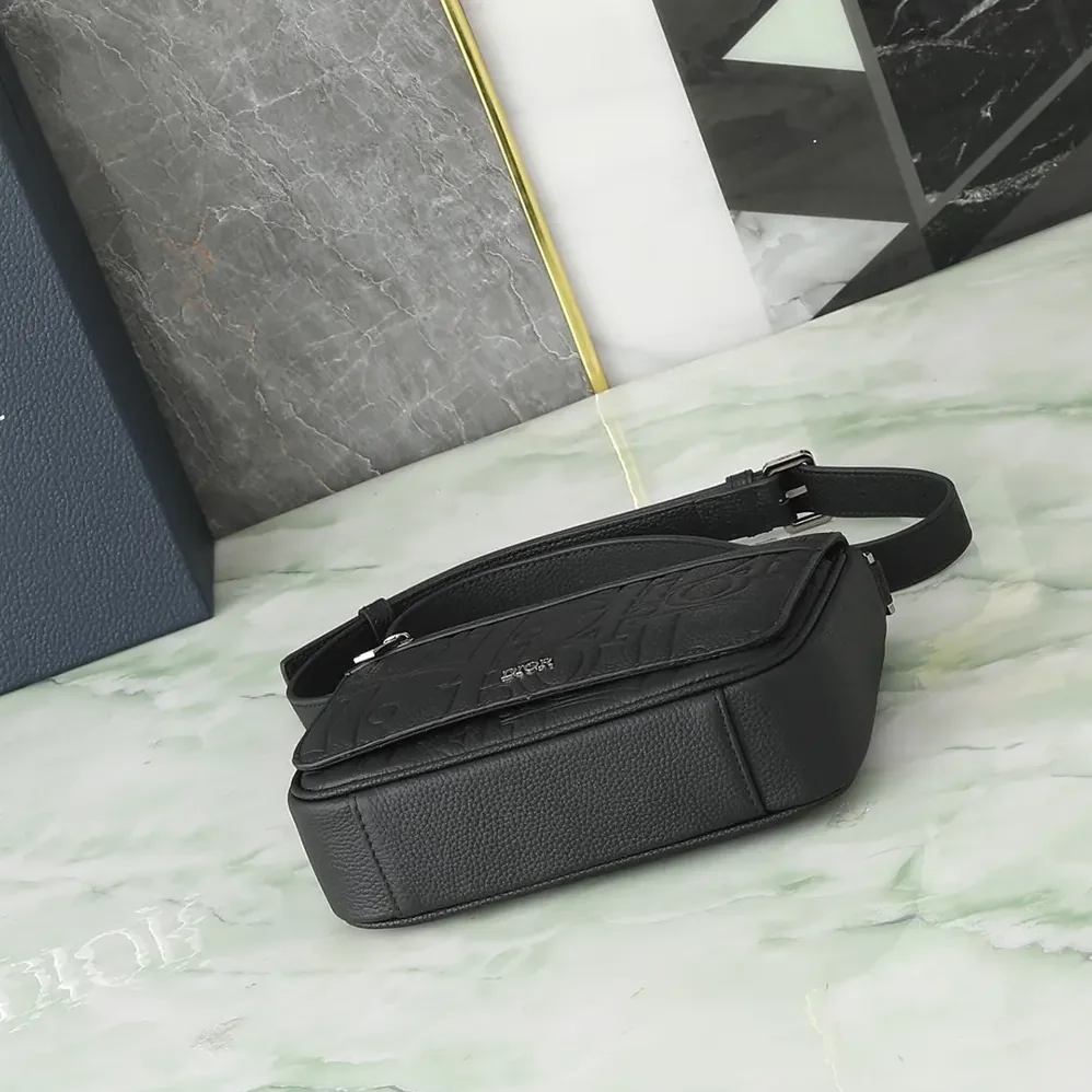 Dior Messenger Bag with Flap Black Dior Gravity Leather and Black Grained Calfskin for Men