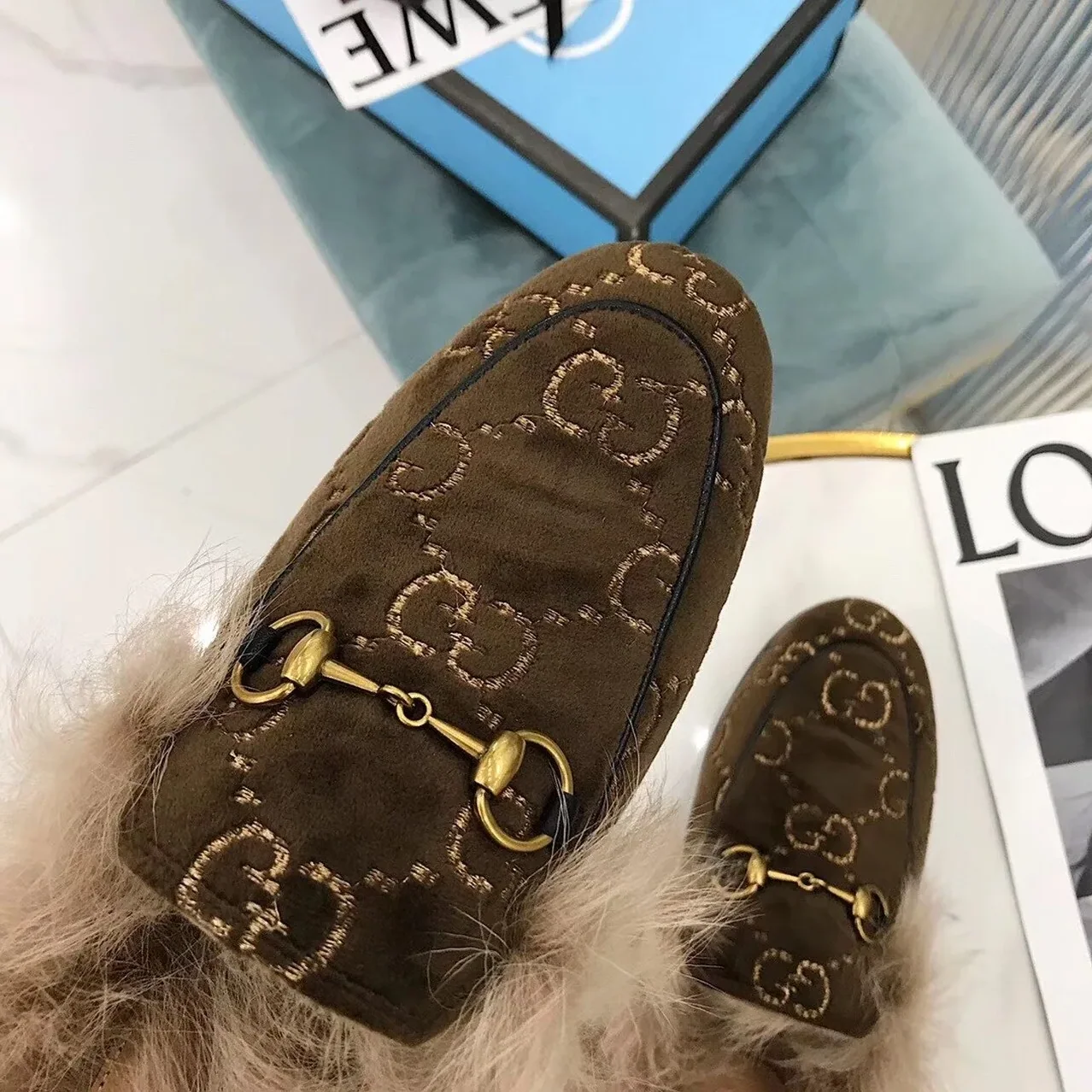 Gucci Princetown Velvet Fur Slipper Mules Calfskin Leather Pre-Fall/Winter Collection, Brown Gucci Princetown Velvet Fur Slipper Mules Calfskin Leather Pre-Fall/Winter Collection, Brown