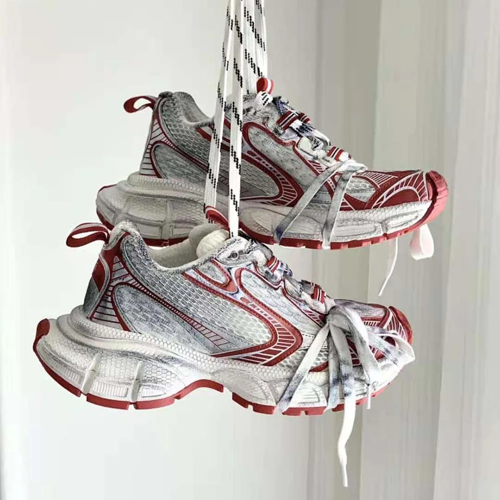 Balenciaga 3XL Sneaker in White and Red Mesh and Polyurethane for Unisex Balenciaga 3XL Sneaker in White and Red Mesh and Polyurethane for Unisex
