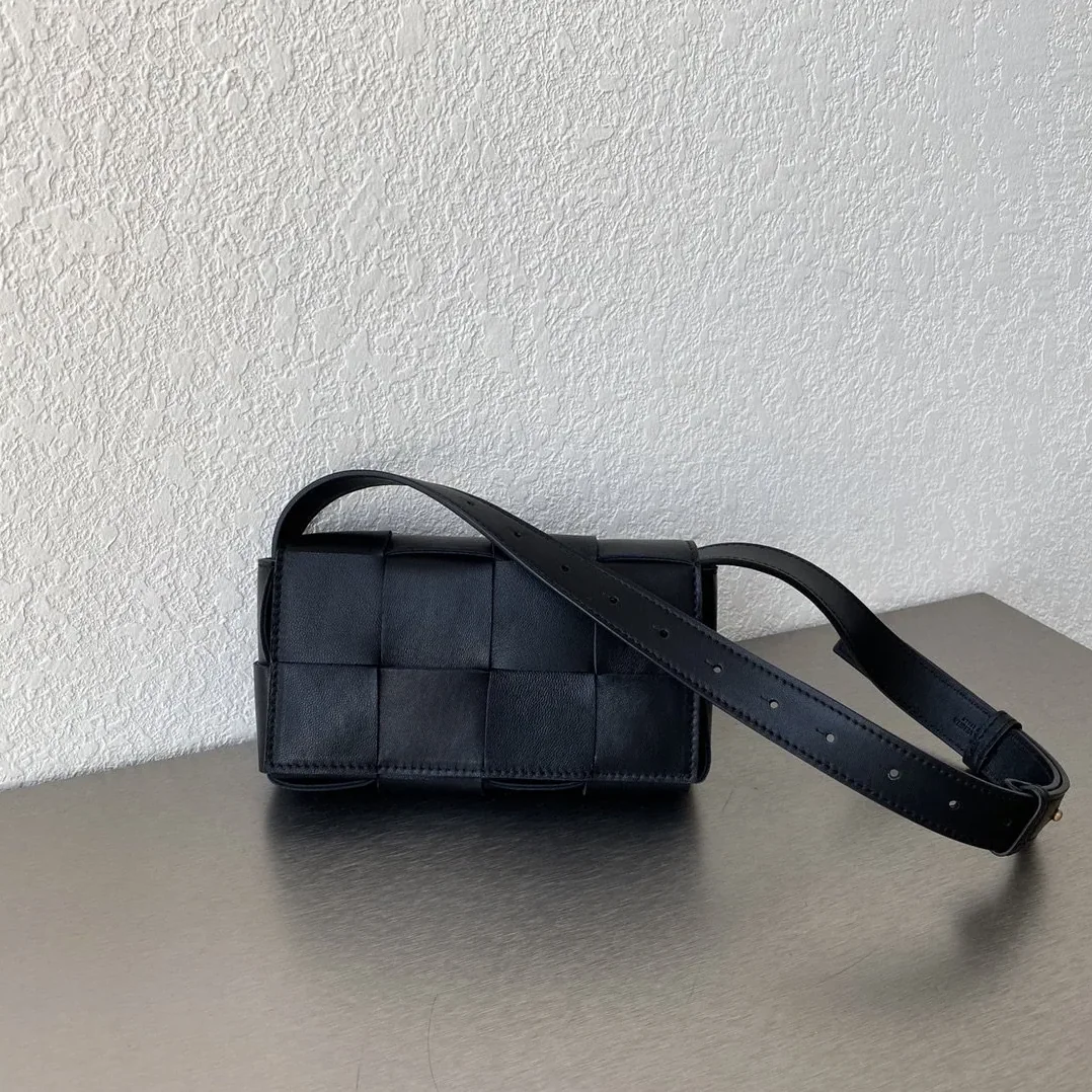 Bottega Veneta Belt Cassette Black Bottega Veneta Belt Cassette Black