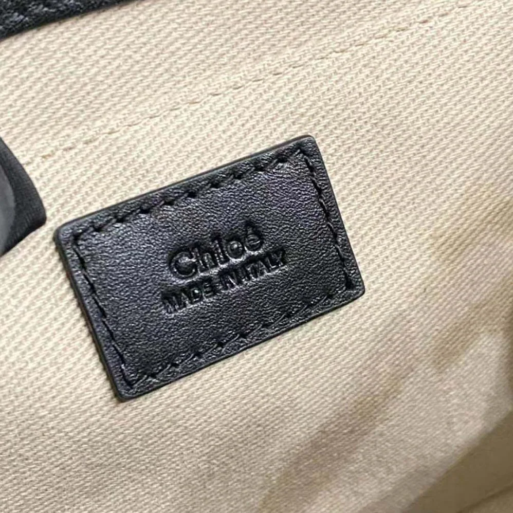 Chloe Small Woody Tote Bag with Embroidered Chloé Logo for Women in Black Chloe Small Woody Tote Bag with Embroidered Chloé Logo for Women in Black