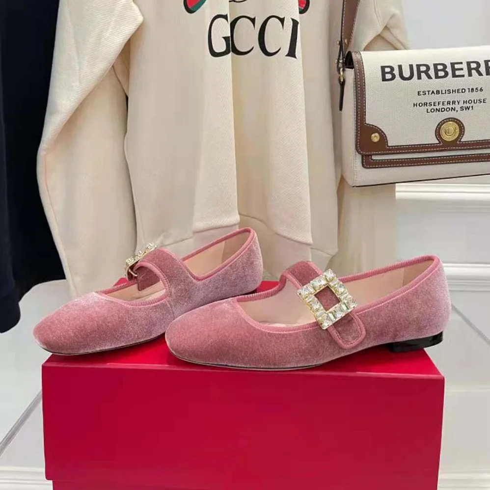 Roger Vivier Tres Vivier Strass Buckle Babies Ballerinas in Velvet for Women Roger Vivier Tres Vivier Strass Buckle Babies Ballerinas in Velvet for Women