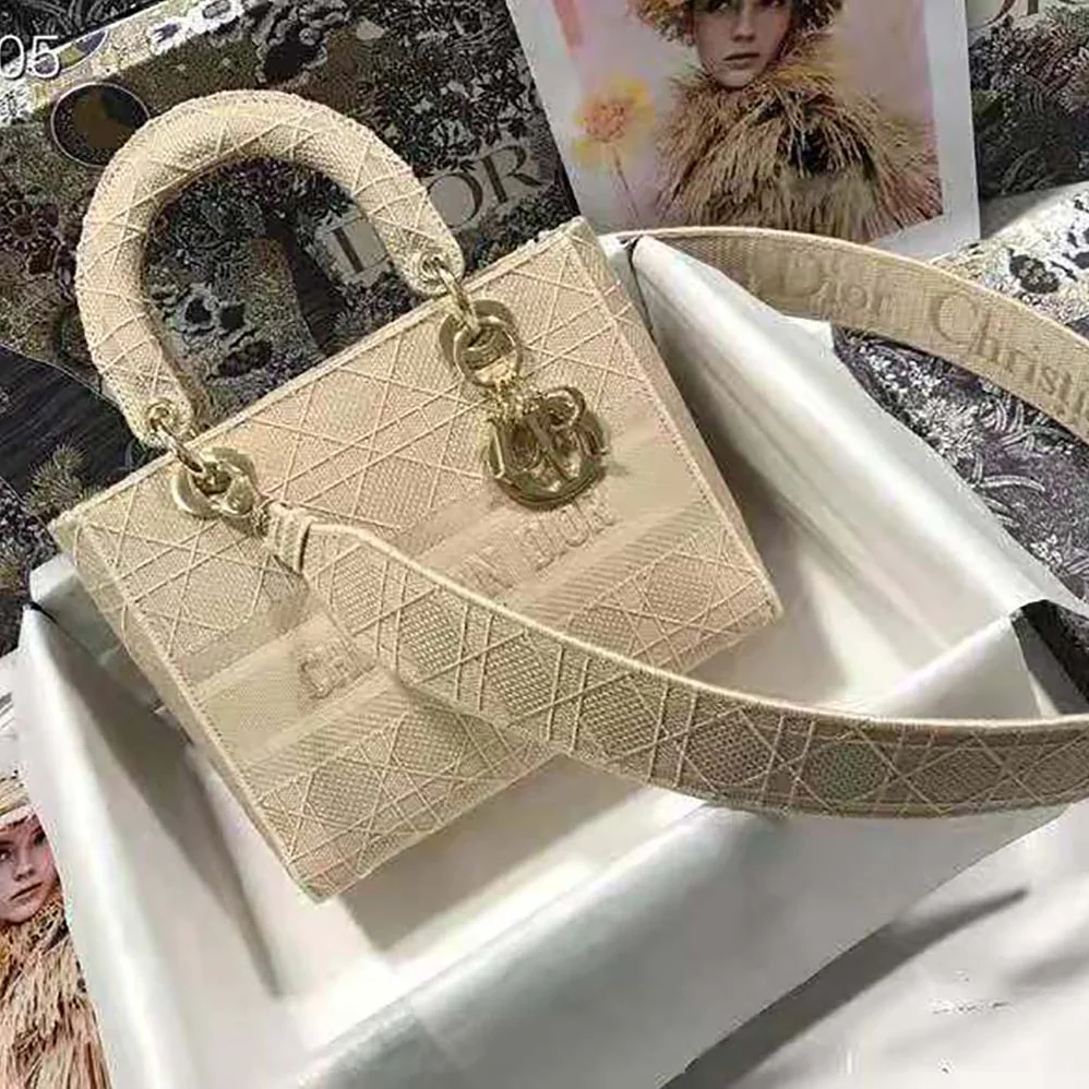 Dior Medium Lady D-Lite Bag Cannage Embroidery in Sandy Dior Medium Lady D-Lite Bag Cannage Embroidery in Sandy