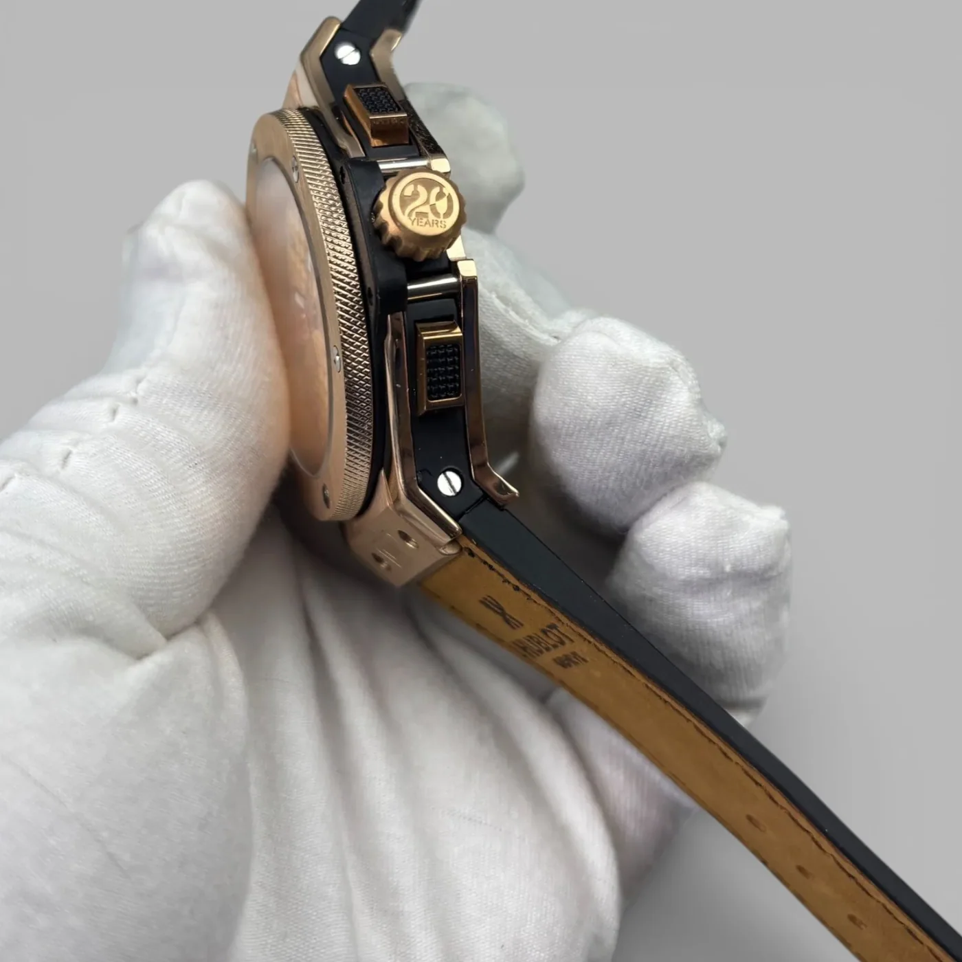 Hublot Big Bang Watch Chronograph Brown Strap Gold Dial Hublot Big Bang Watch Chronograph Brown Strap Gold Dial