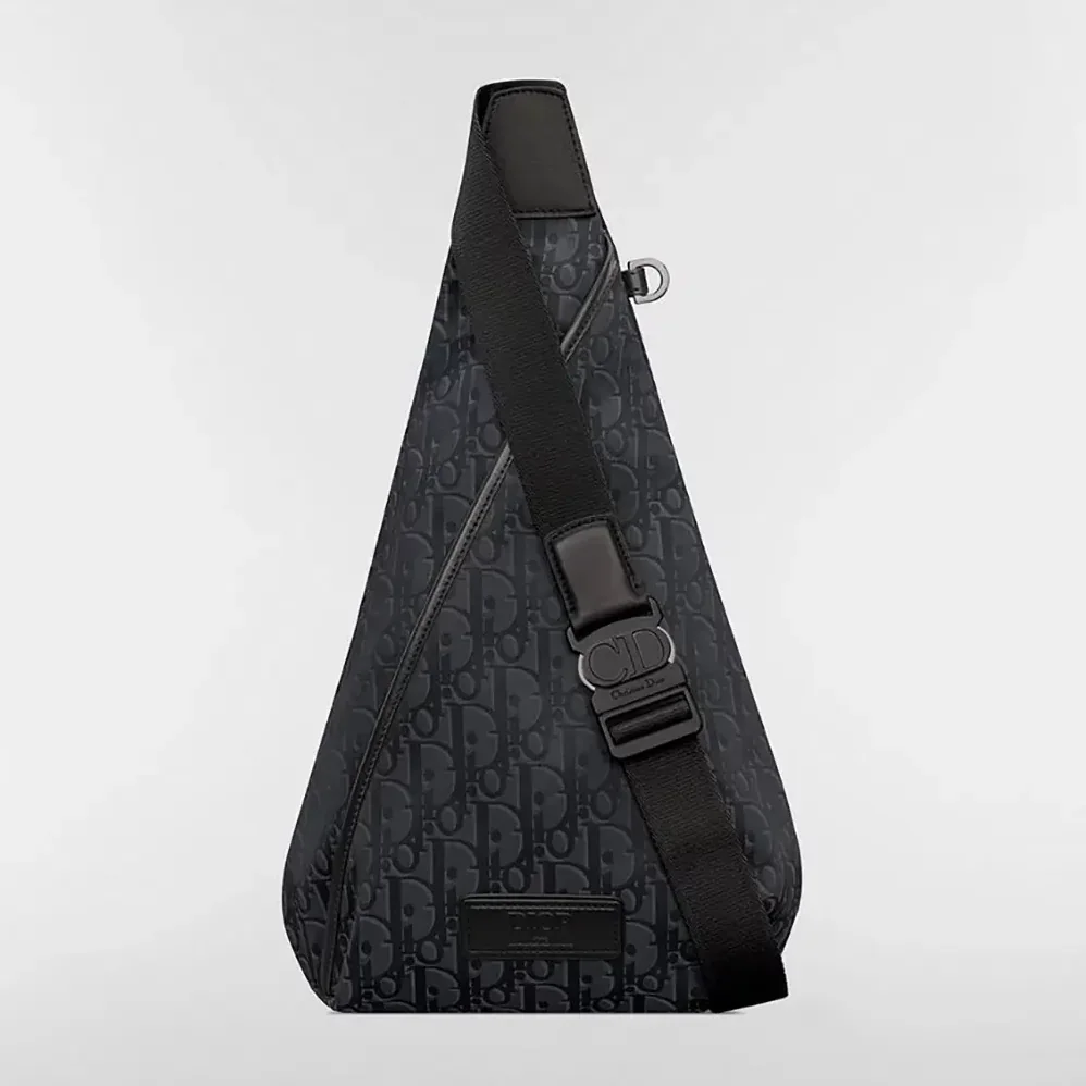 Dior Trek Zipped Sling Bag Black Dior Oblique Nylon for Men Dior Trek Zipped Sling Bag Black Dior Oblique Nylon for Men